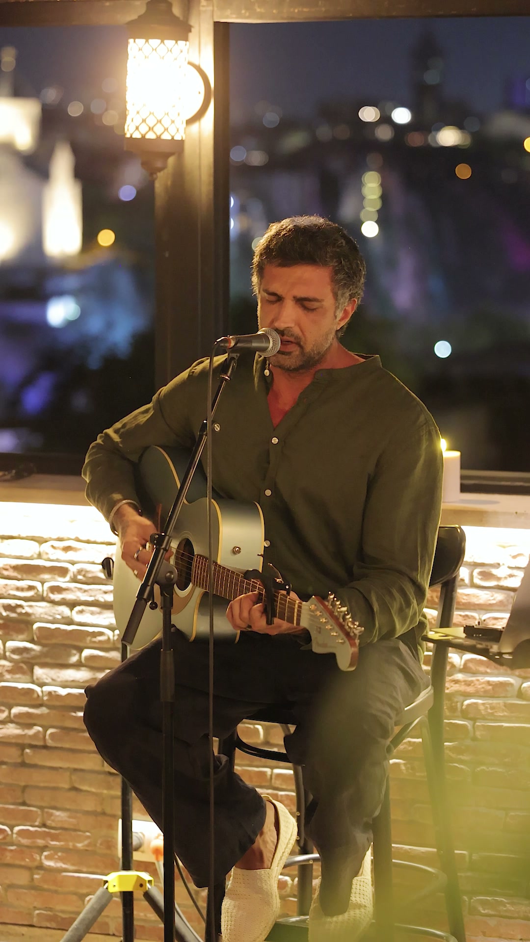 Merab Amzoev performing live music at See360